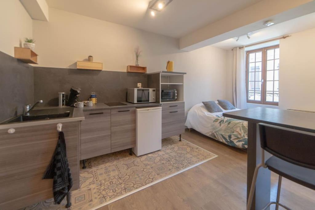 Apartamento Le Beau Chardonnay, Au Coeur De Chablis Exterior foto