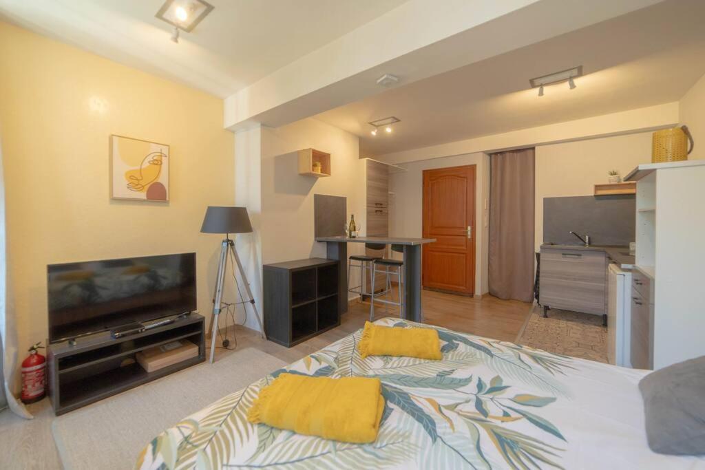 Apartamento Le Beau Chardonnay, Au Coeur De Chablis Exterior foto