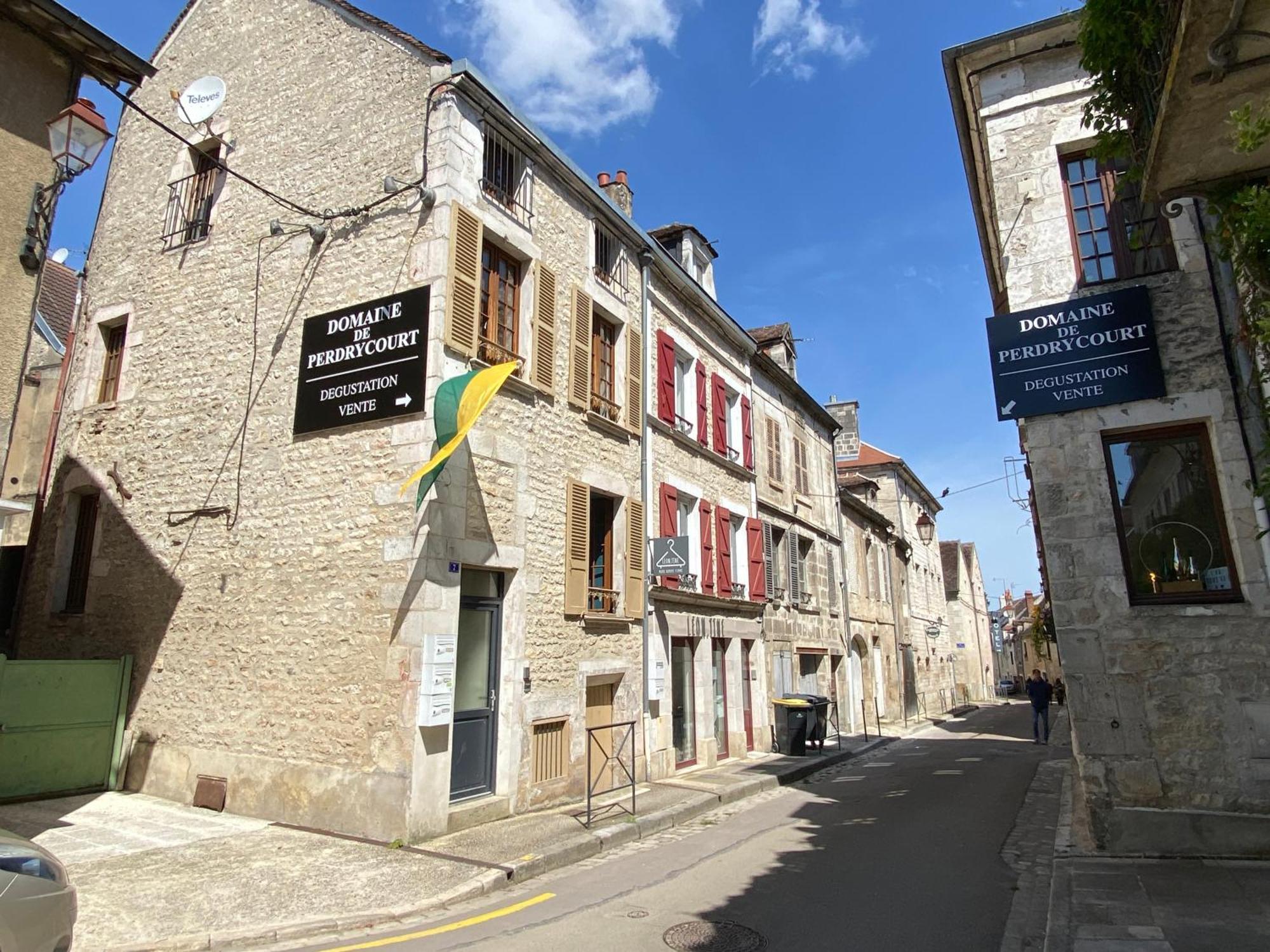 Apartamento Le Beau Chardonnay, Au Coeur De Chablis Exterior foto
