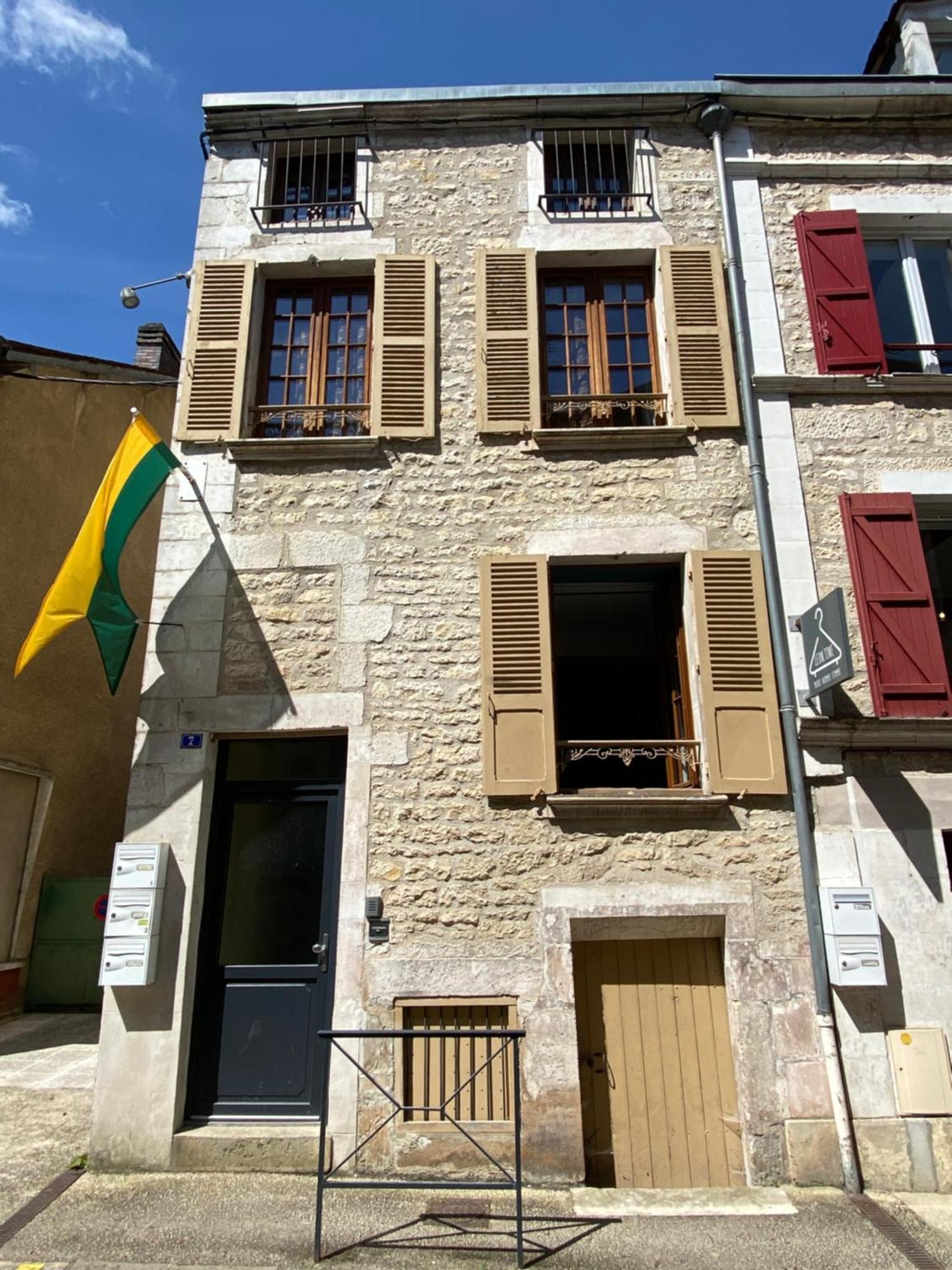 Apartamento Le Beau Chardonnay, Au Coeur De Chablis Exterior foto